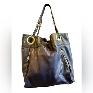 Steve Madden Women's blue Leather Shoulder Bag Gold Hardware‎